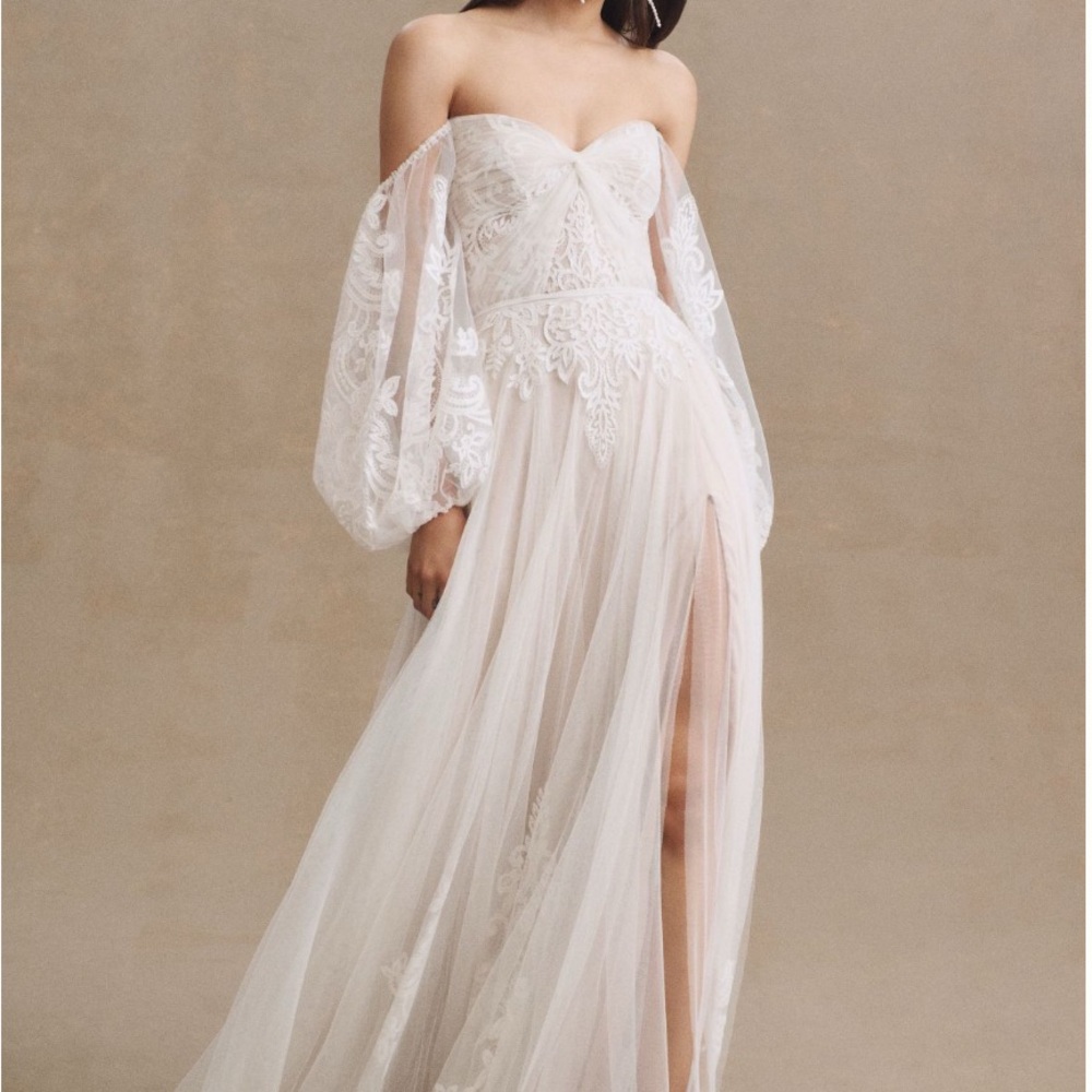 Watters Persephone Gown Off-Shoulder Long Sleeve Lace Tulle in Ivory